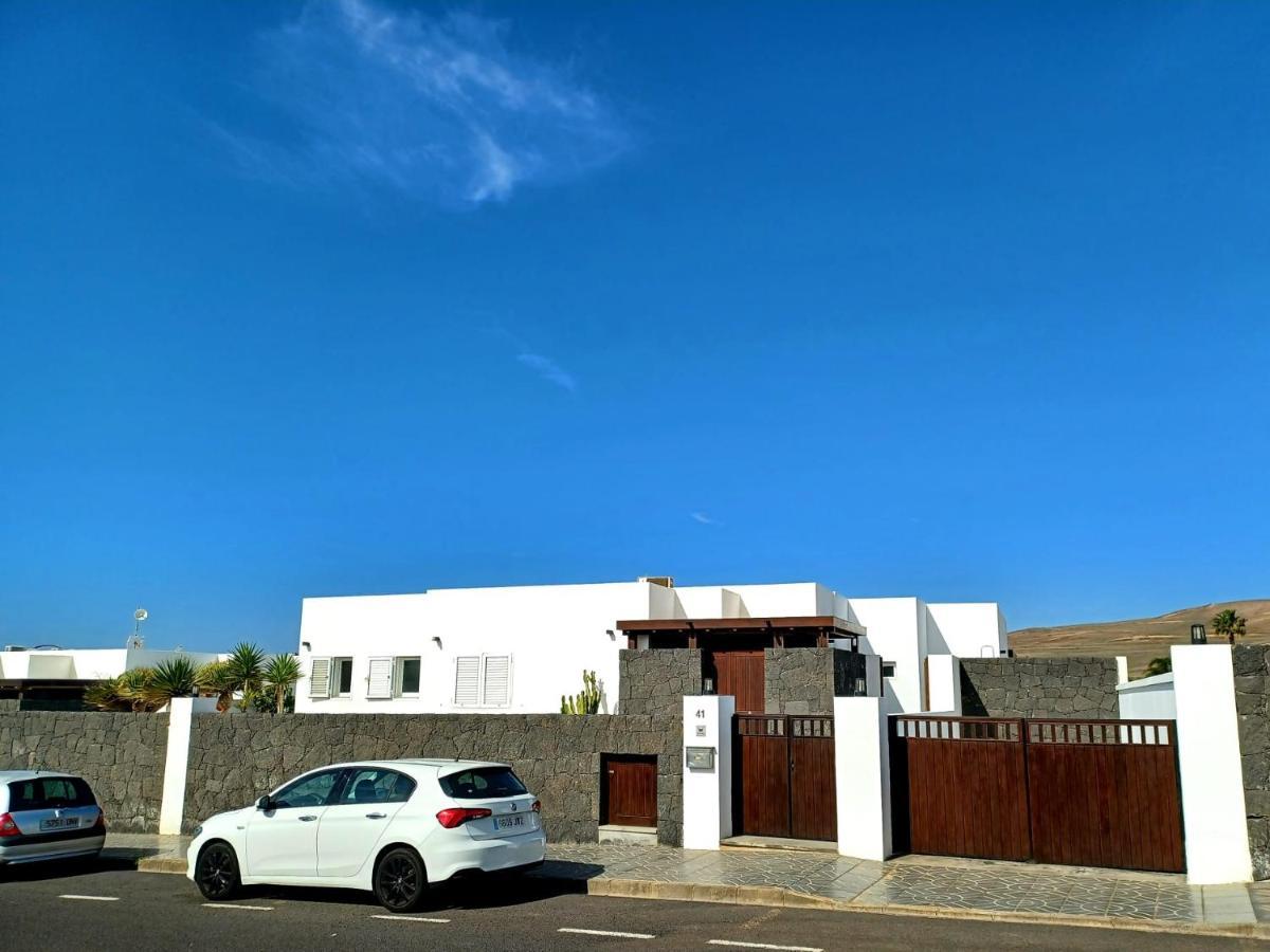 פוארטו קאלרו Villa Lanzarote מראה חיצוני תמונה