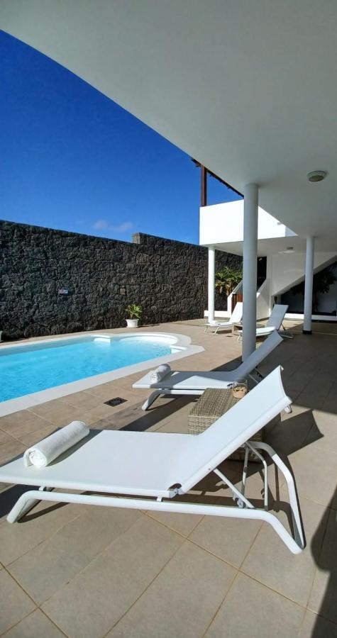פוארטו קאלרו Villa Lanzarote מראה חיצוני תמונה