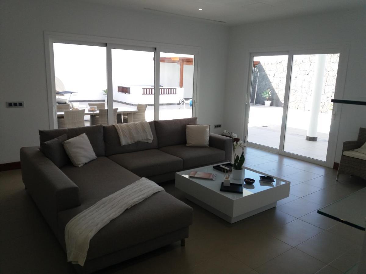 פוארטו קאלרו Villa Lanzarote מראה חיצוני תמונה